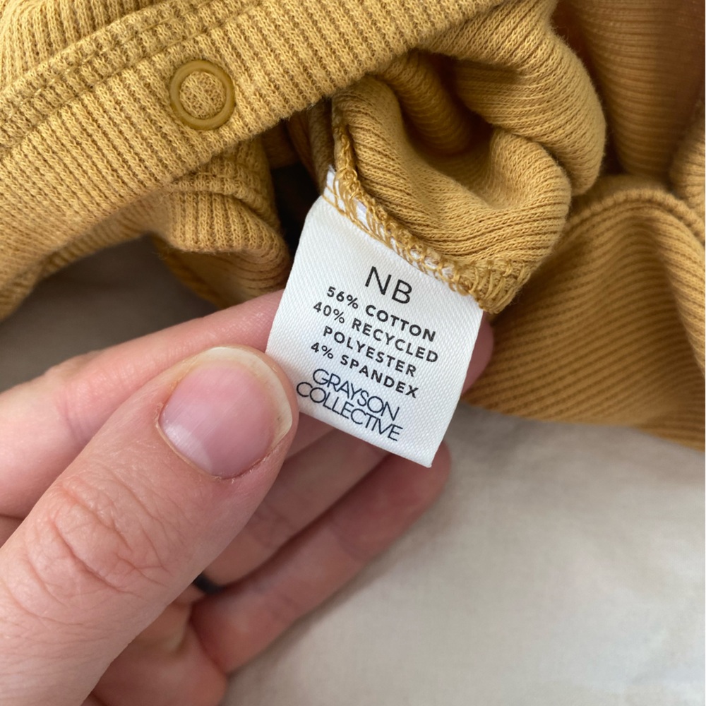 Grayson Collective Ribbed Romper - Picture 4 of 4